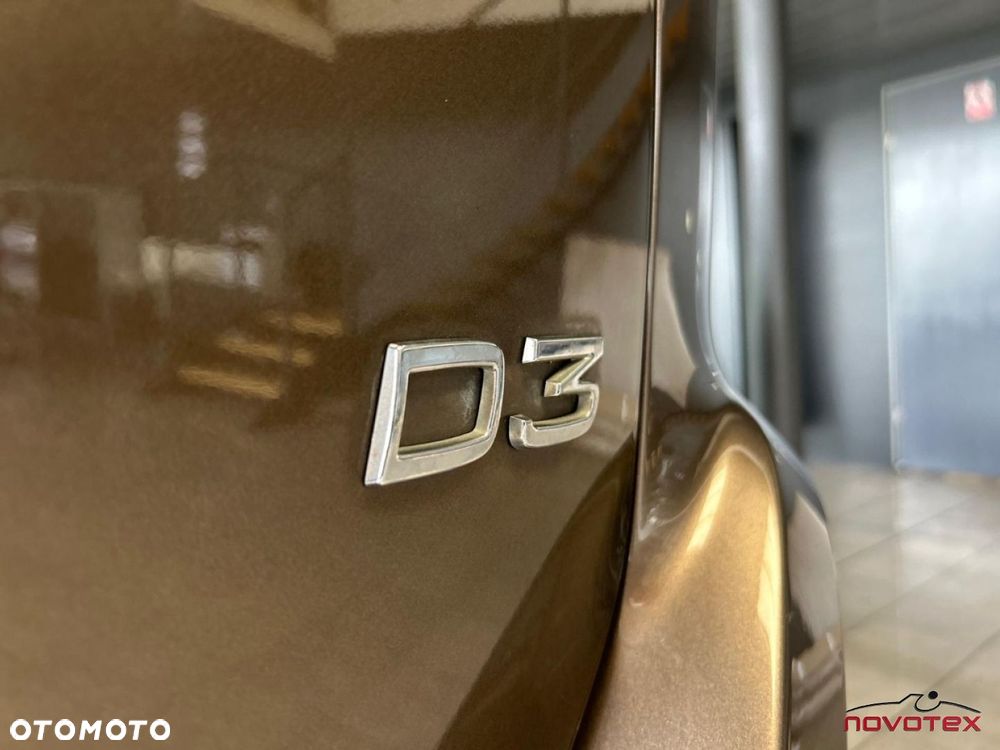 Volvo XC 60 D3 Geartronic Momentum - 24