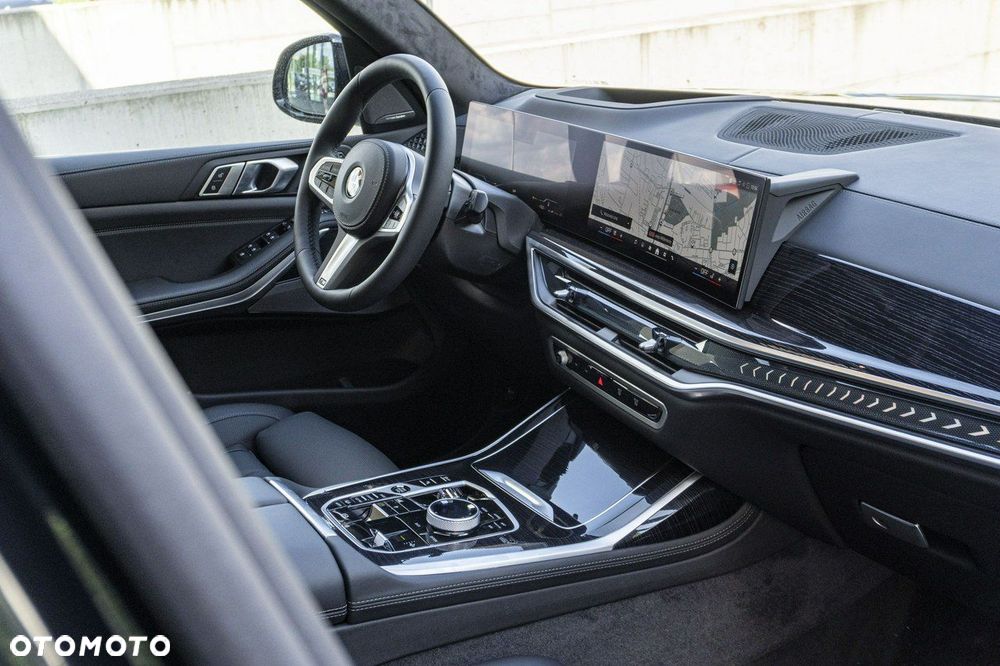BMW X7 - 22