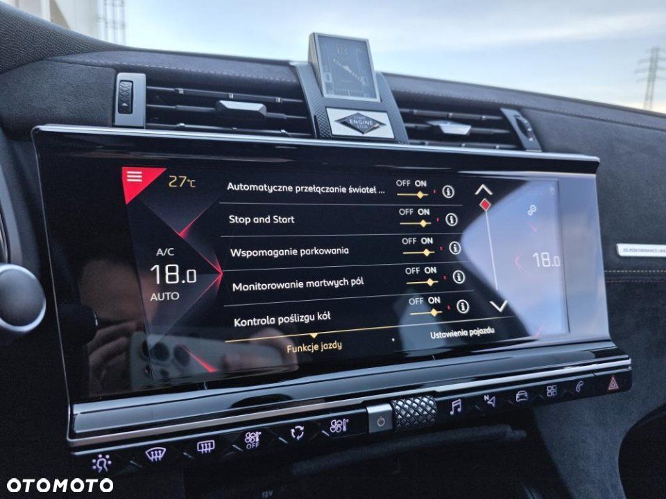 DS Automobiles DS 7 Crossback - 32