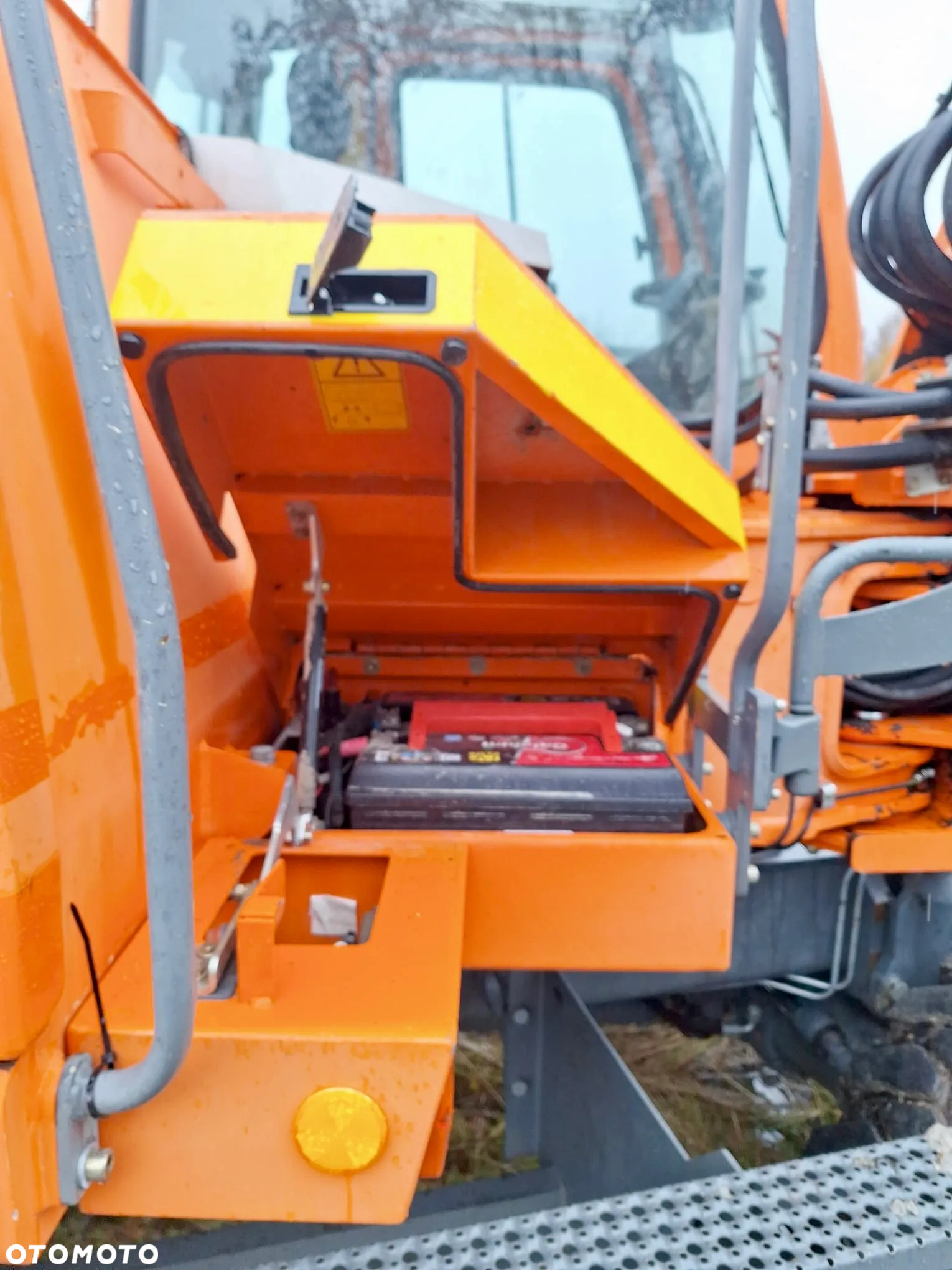 Liebherr A910 - 9