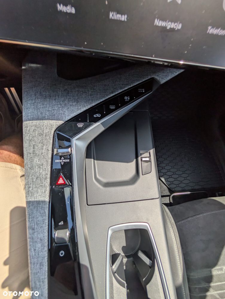 Peugeot 3008 - 24