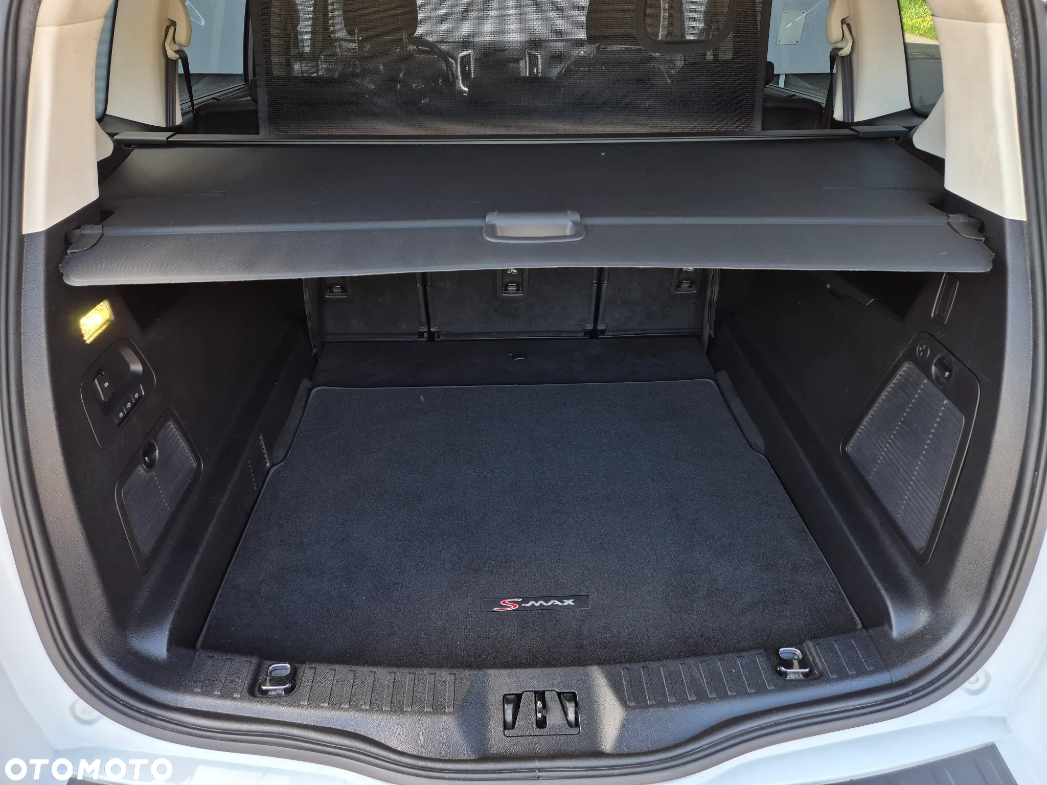 Ford S-Max 2.0 TDCi Titanium PowerShift - 9