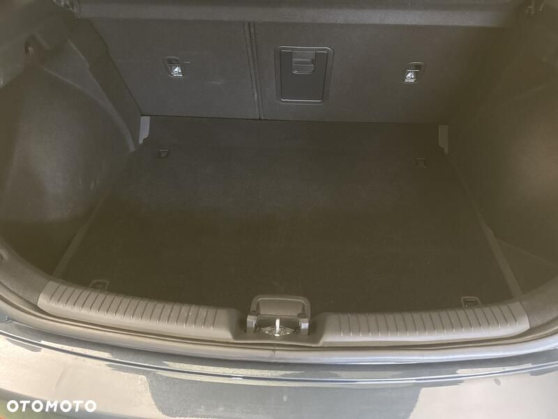 Hyundai i30 1.5 T-GDI 48V Comfort DCT - 21