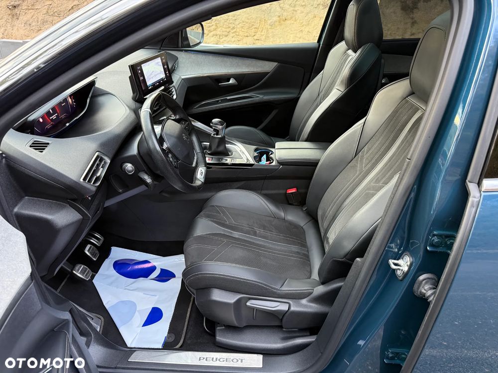 Peugeot 5008 1.5 BlueHDi GT S&S - 21