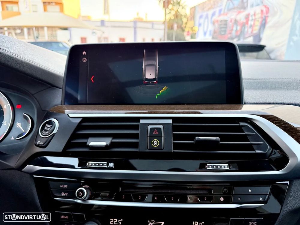 BMW X3 20 d xDrive - 18