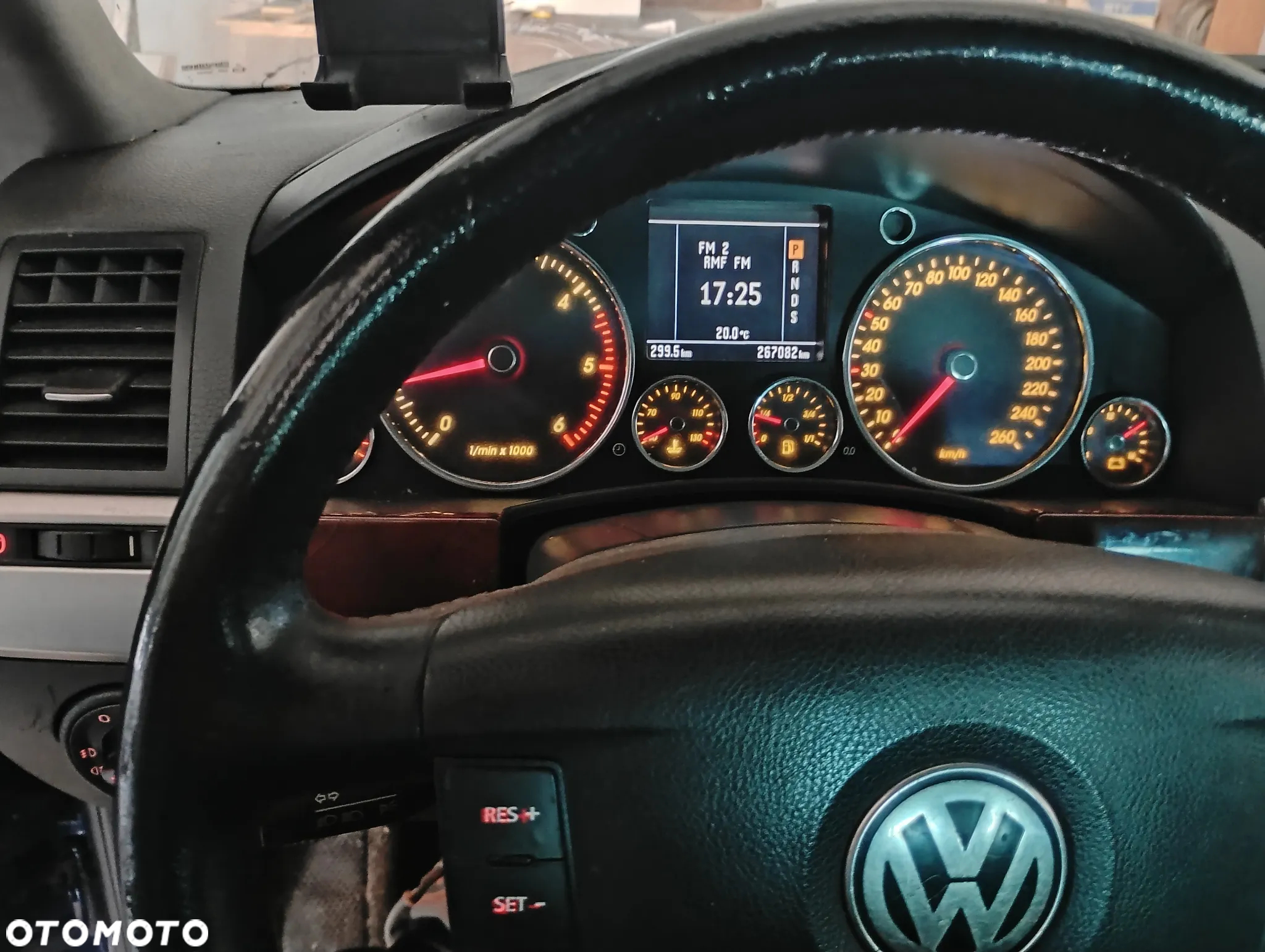 Volkswagen Touareg 2.5 R5 TDI - 11