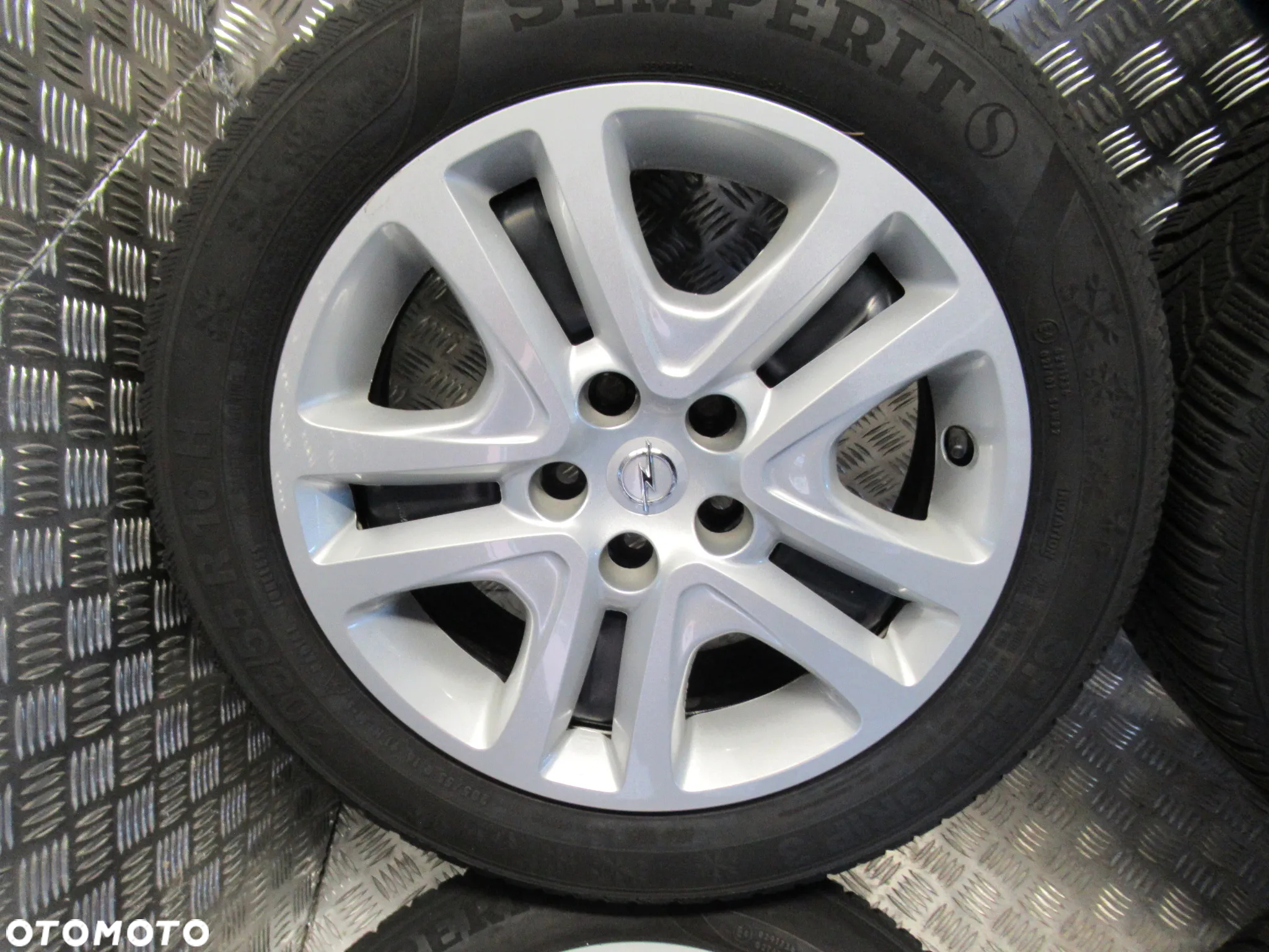 Koła Opel Astra J K 6,5Jx16 et41 5x105 CZUJNIKI - 4
