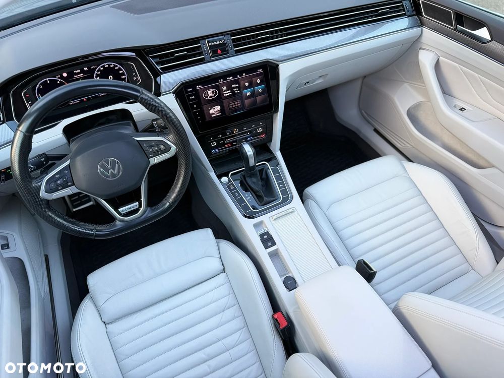 Volkswagen Passat Alltrack 2.0 TDI 4Mot DSG - 33