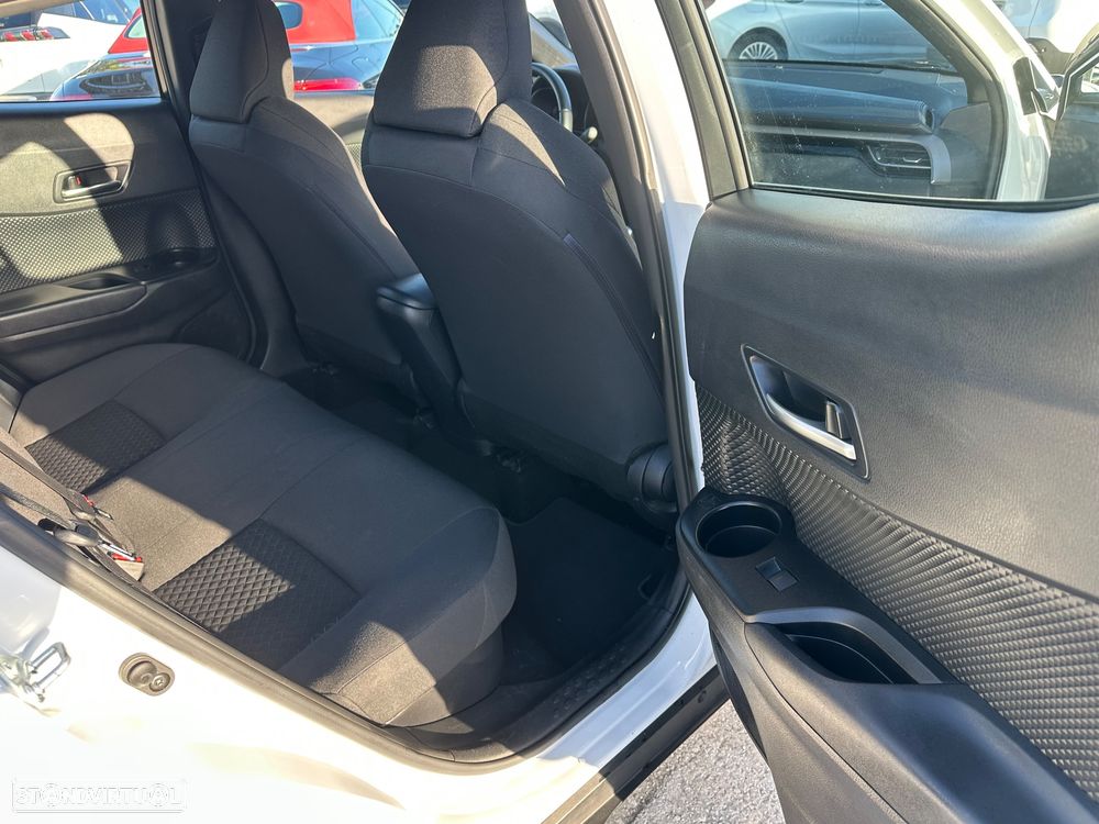 Toyota C-HR 1.8 Hybrid Comfort - 21