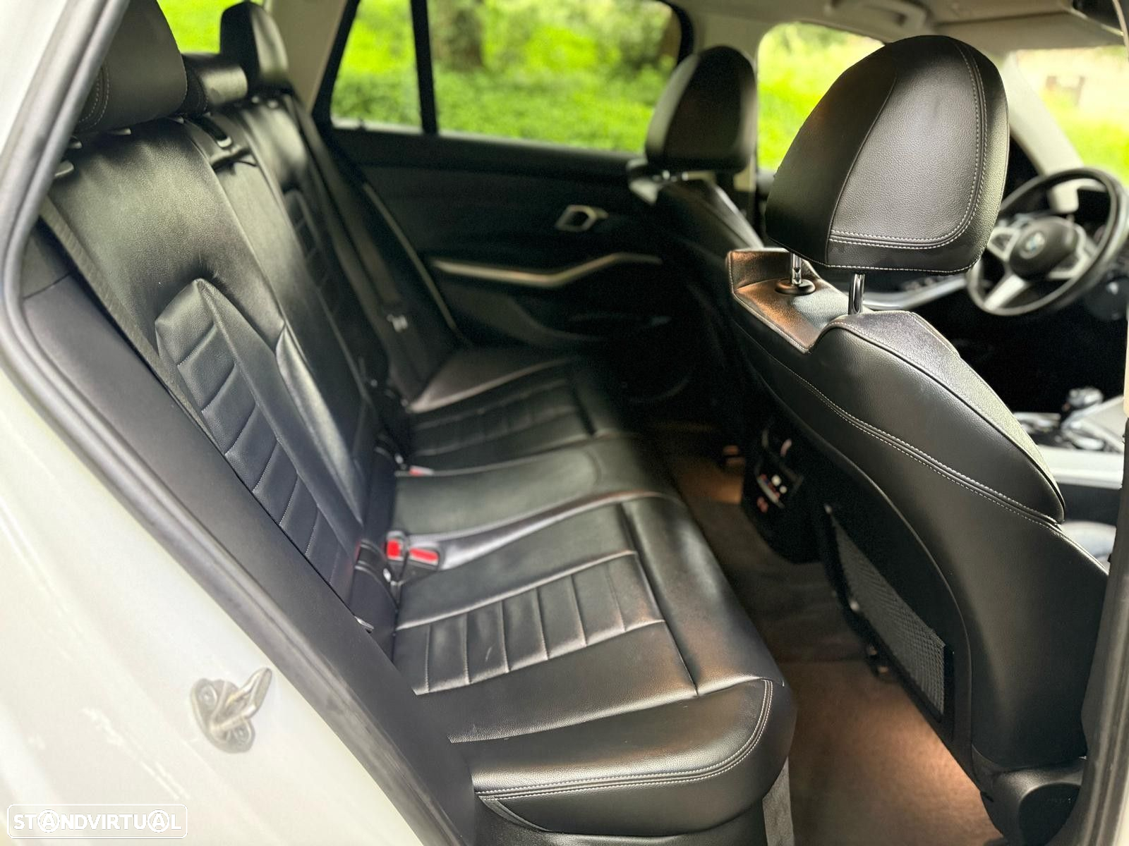 BMW 318 d Touring Pack M Auto - 13