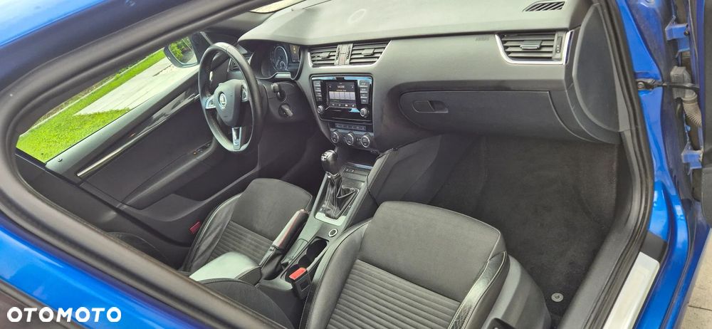 Skoda Octavia 2.0 TSI RS DSG - 7