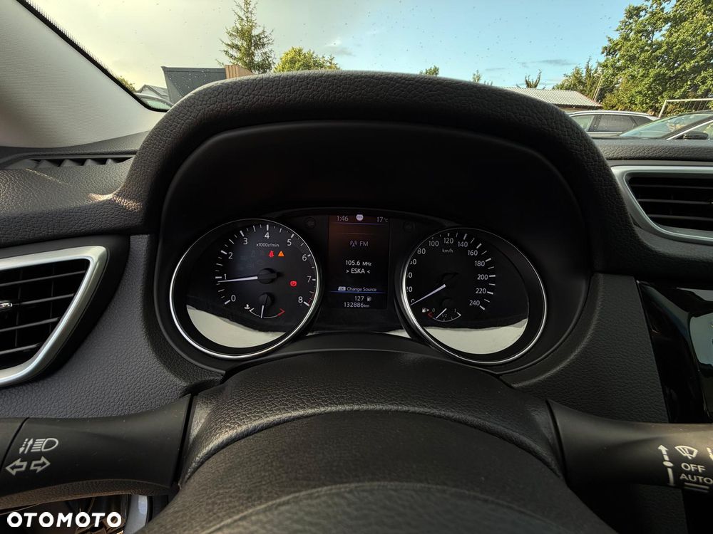 Nissan Qashqai 1.3 DIG-T N-Connecta - 31