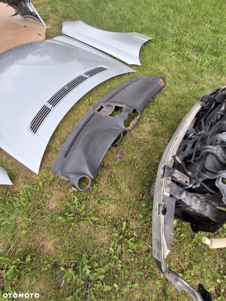 Mercedes W209 CLK maska zderzak błotniki lampy wzmocnienie przód lak 744 - 9