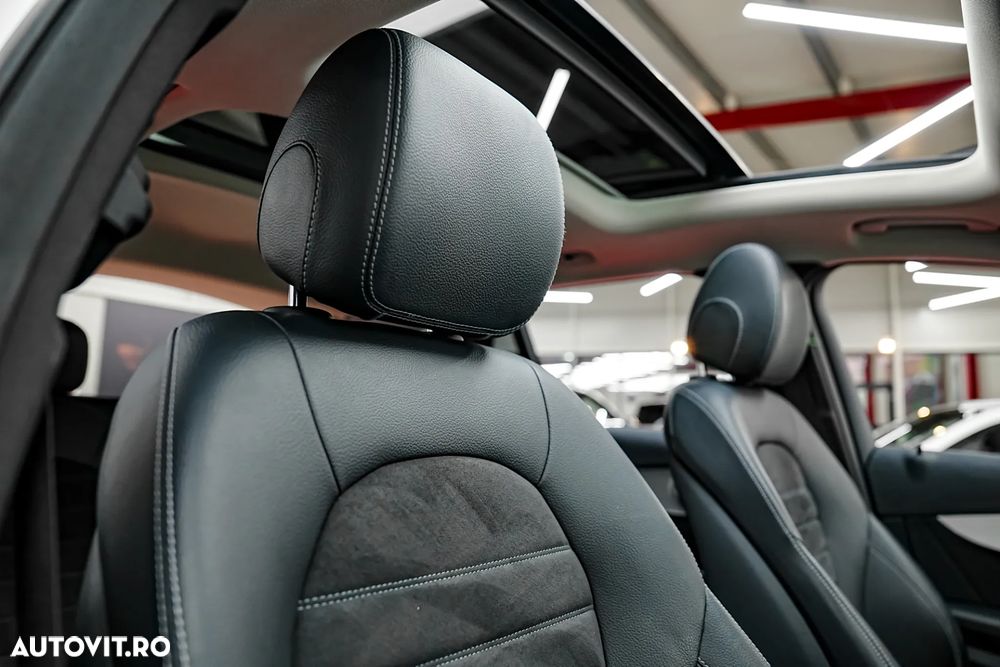 Mercedes-Benz GLC 300 e 4Matic 9G-TRONIC AMG Line Plus - 8