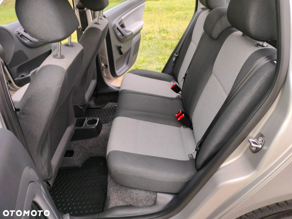 Skoda Fabia 1.2 12V Ambiente - 28