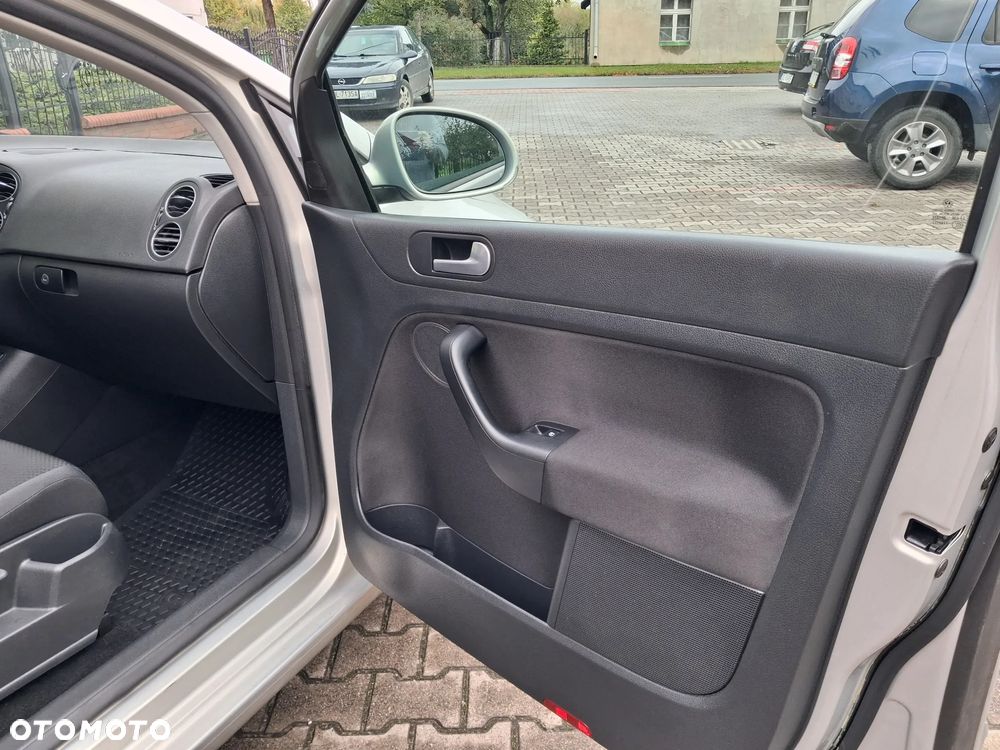 Volkswagen Golf Plus 1.6 Edition - 11