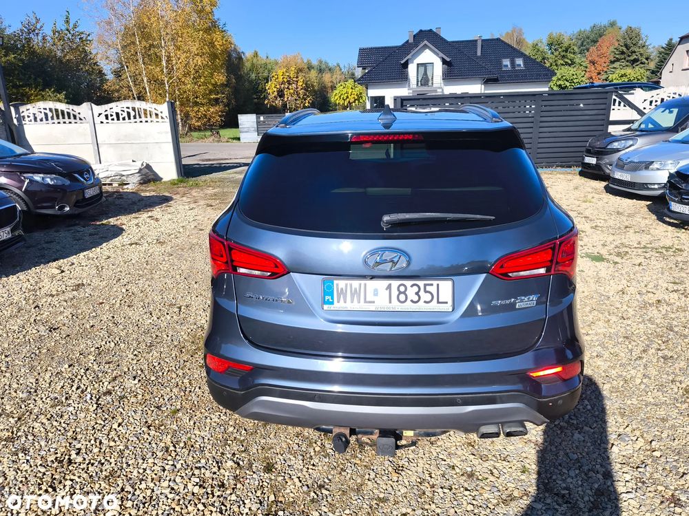 Hyundai Santa Fe 2017 photo 2