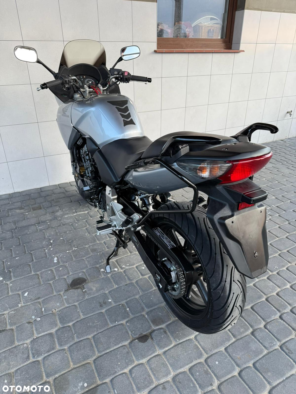 Honda CBF - 6