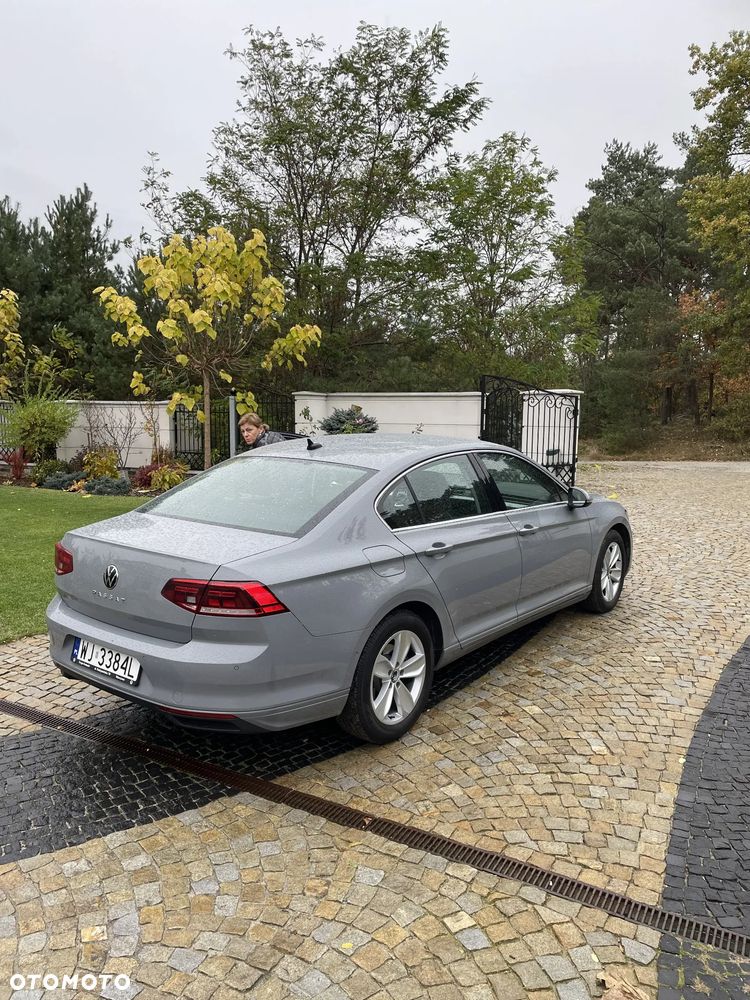 Volkswagen Passat - 5