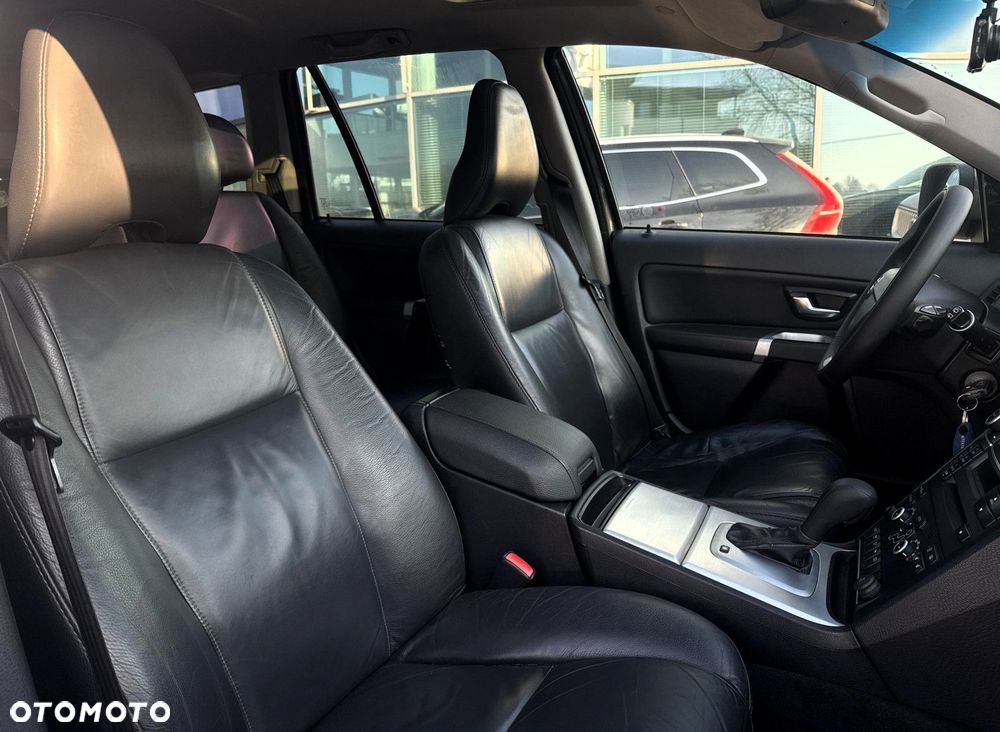 Volvo XC 90 - 26