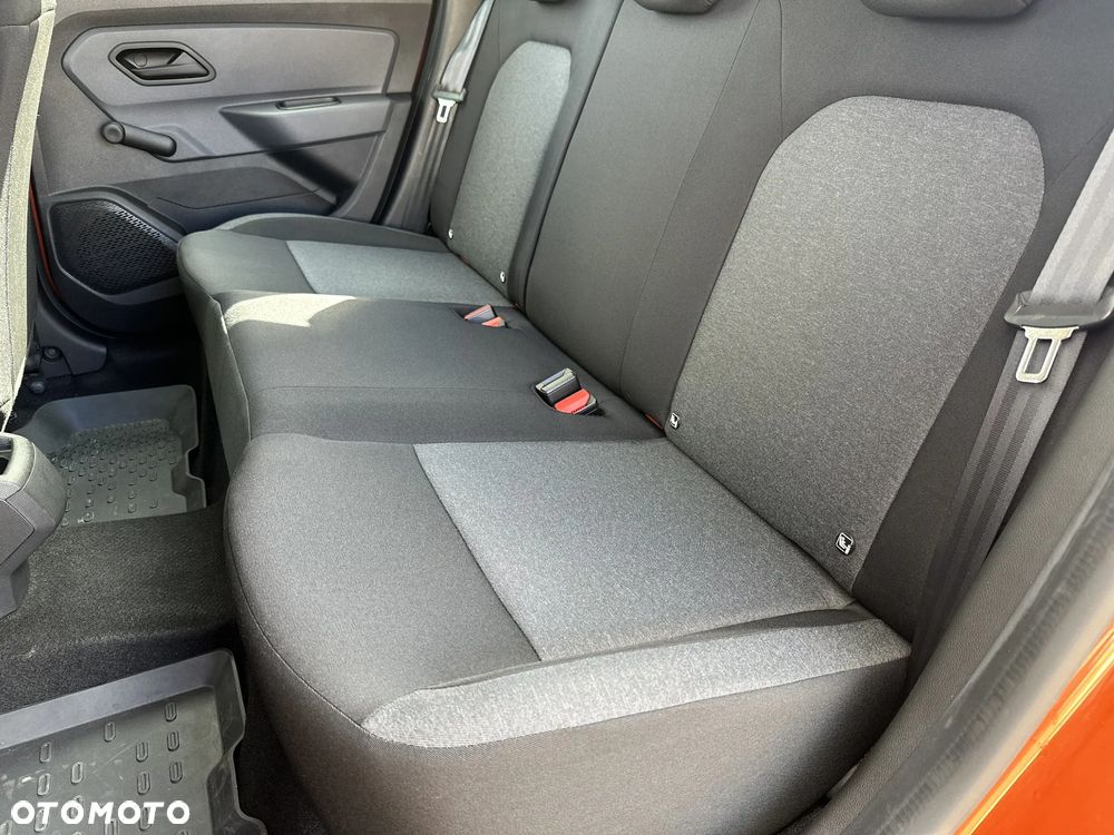 Dacia Duster 1.0 TCe Essential - 16
