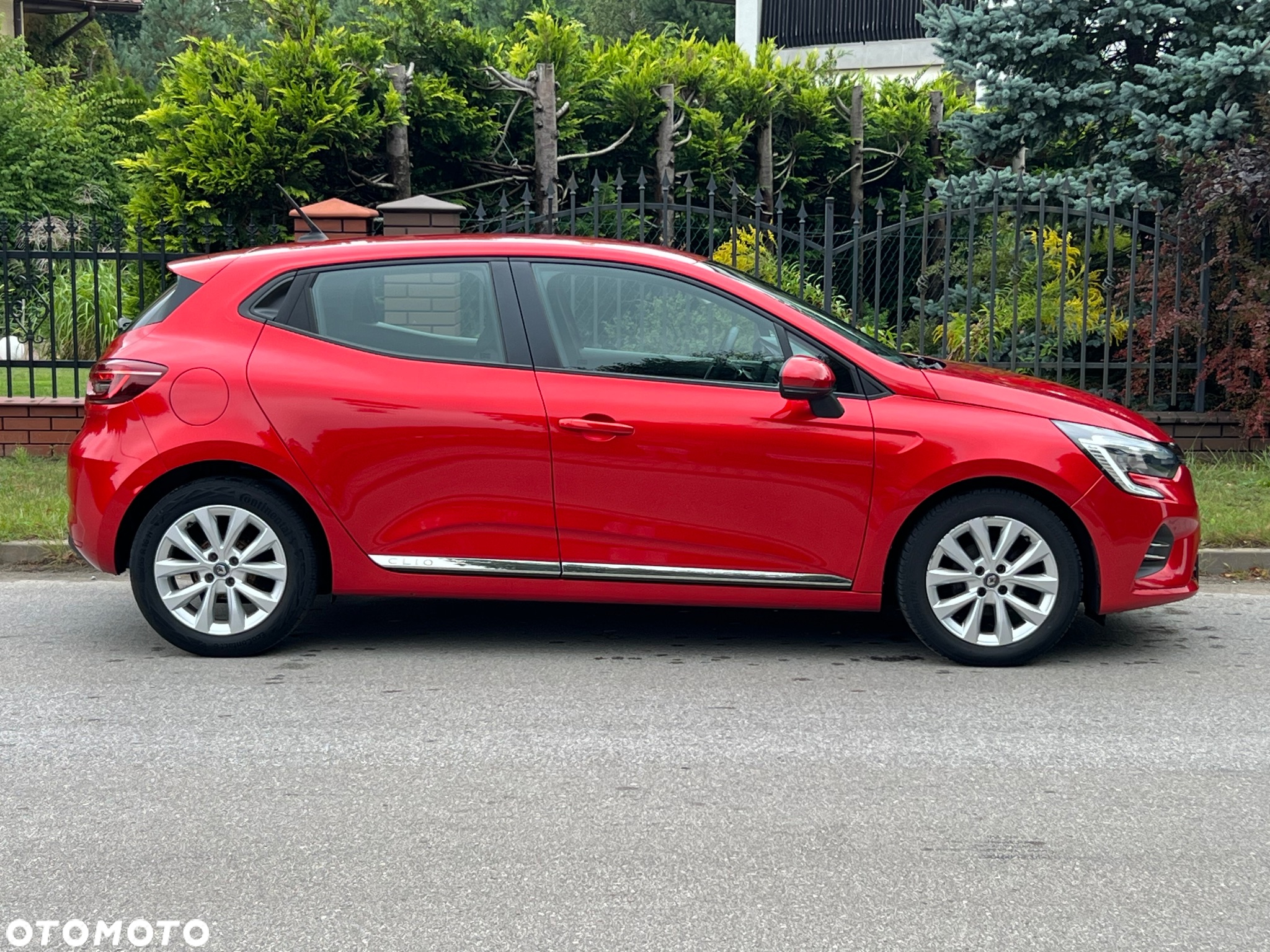 Renault Clio - 12