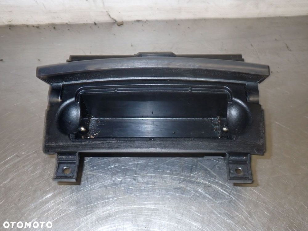 POPIELNICZKA AUDI A3 8P 2.0TDI D9643369380 - 5