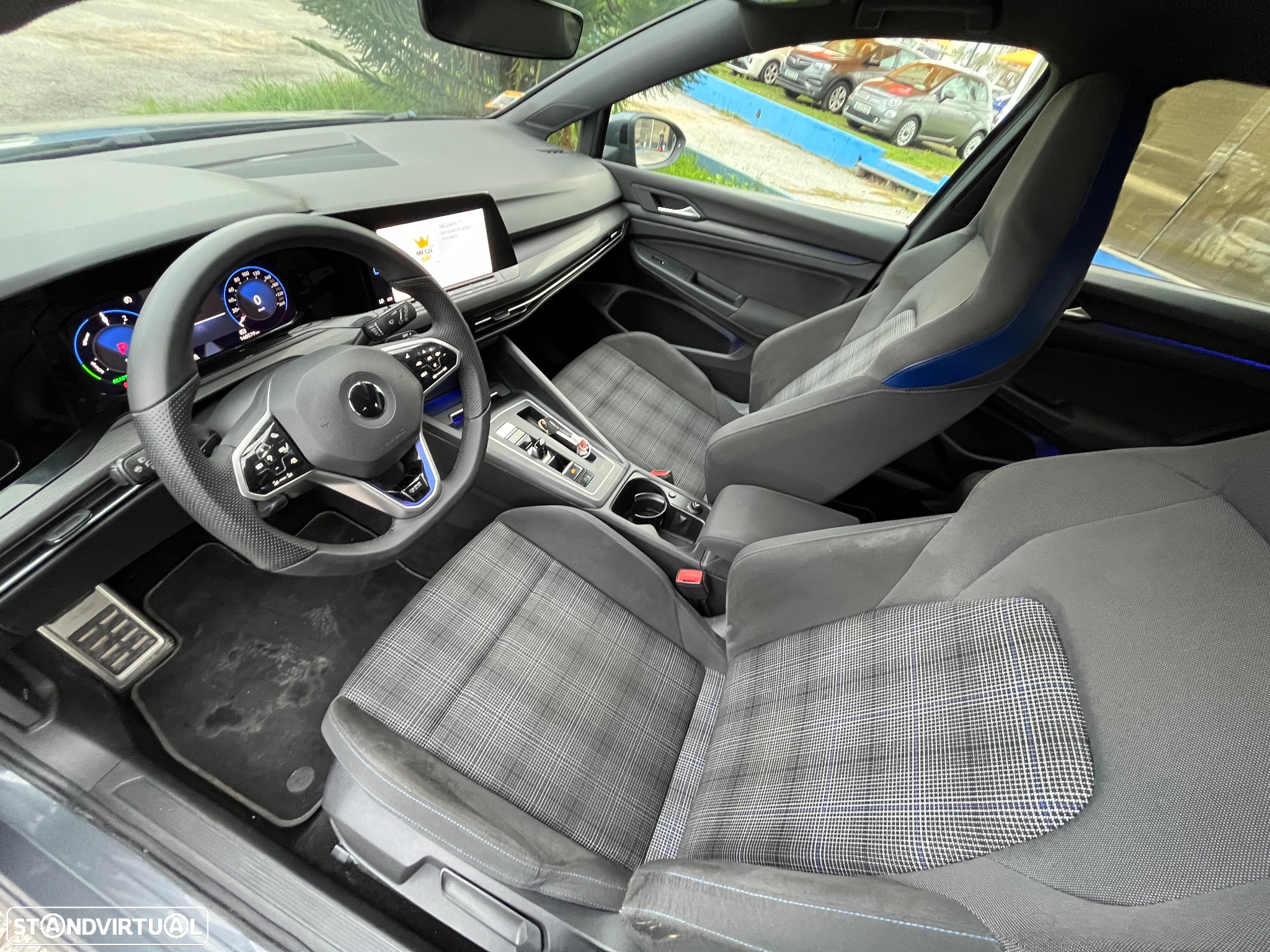 VW Golf 1.4 TSI GTE+ DSG - 26