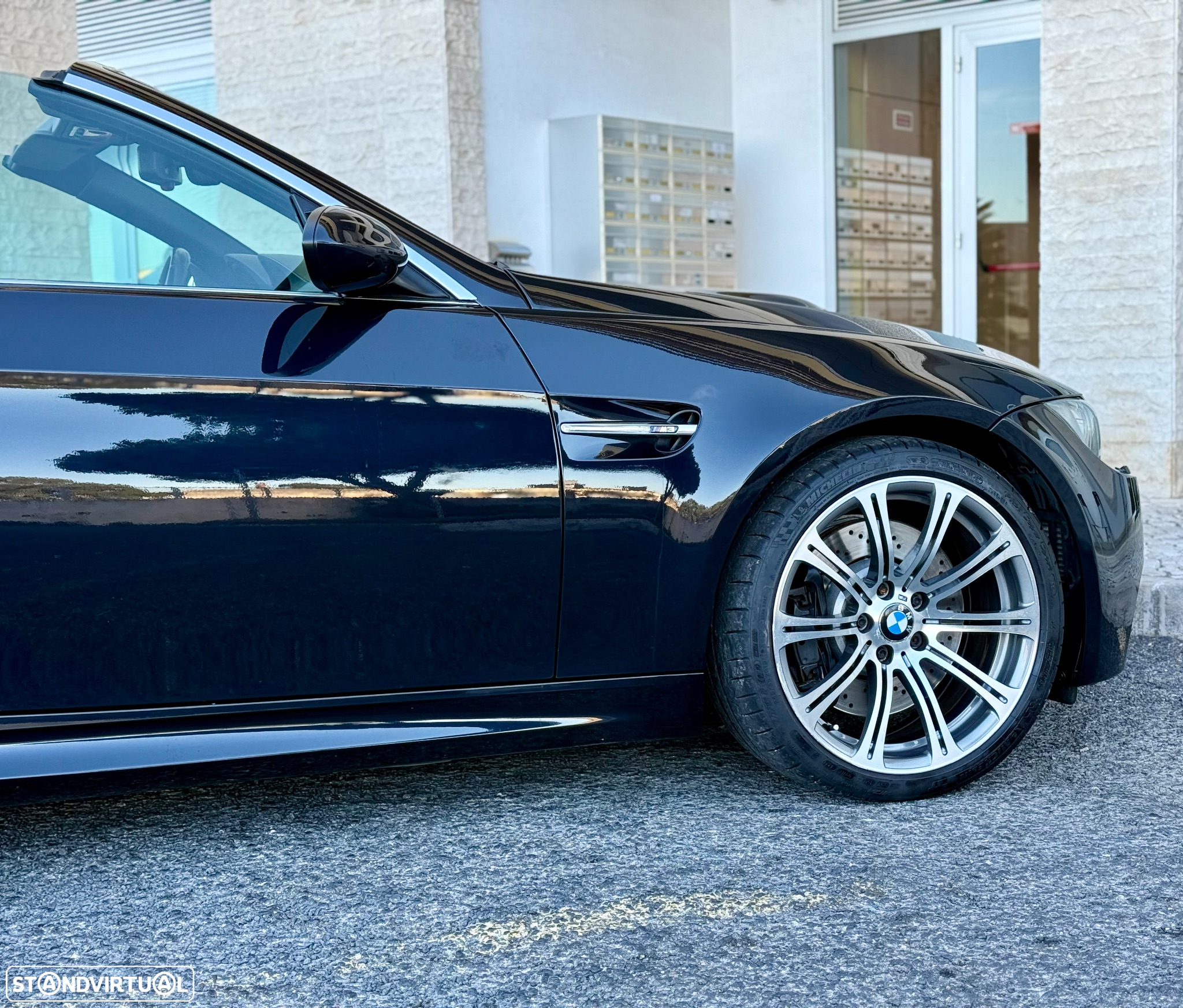 BMW M3 Auto - 24