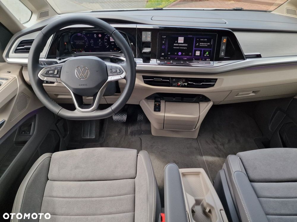 Volkswagen Multivan - 19