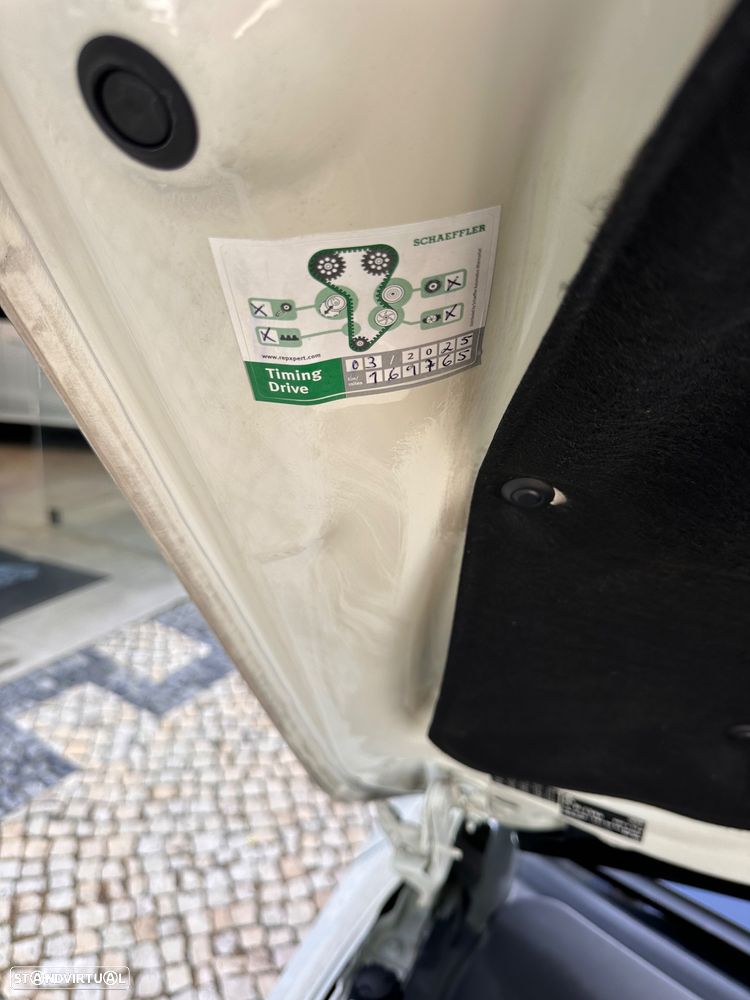 Mercedes-Benz A 180 CDI 7G-DCT Urban - 17