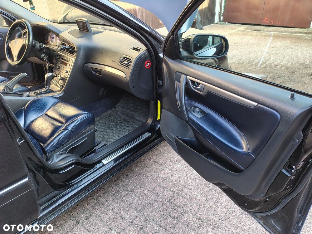 Volvo V70 2.5 R - 31