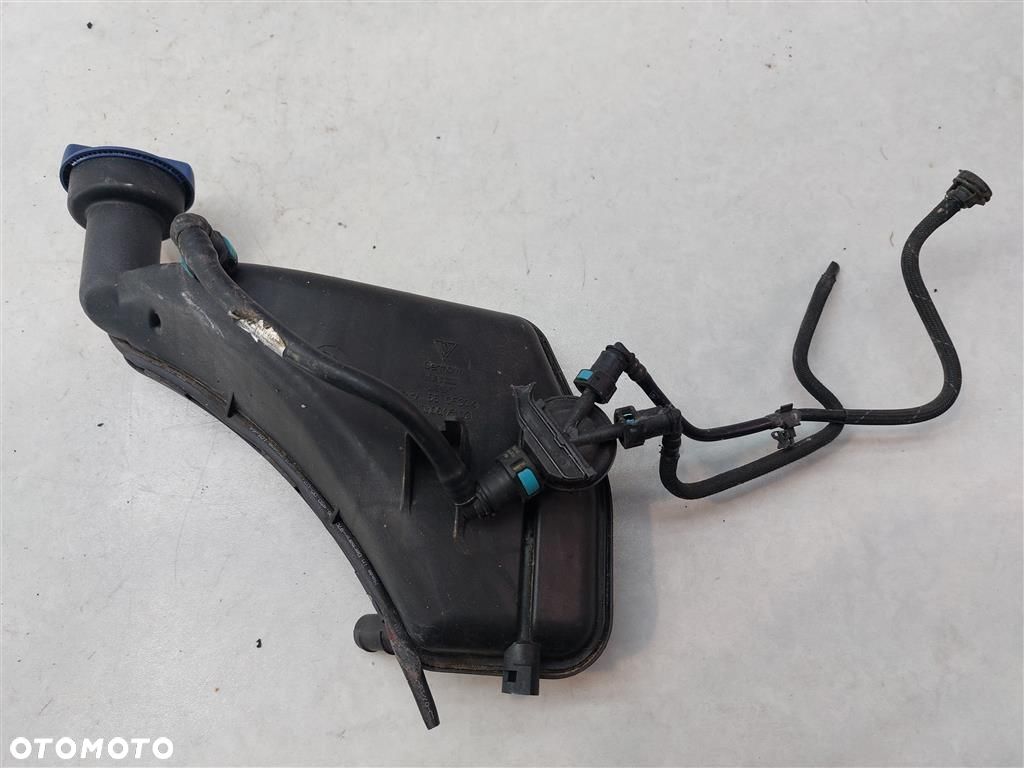 Zbiorniczek wody POMPKA KPL Porsche Panamera 2009-2013 97010605103 - 1