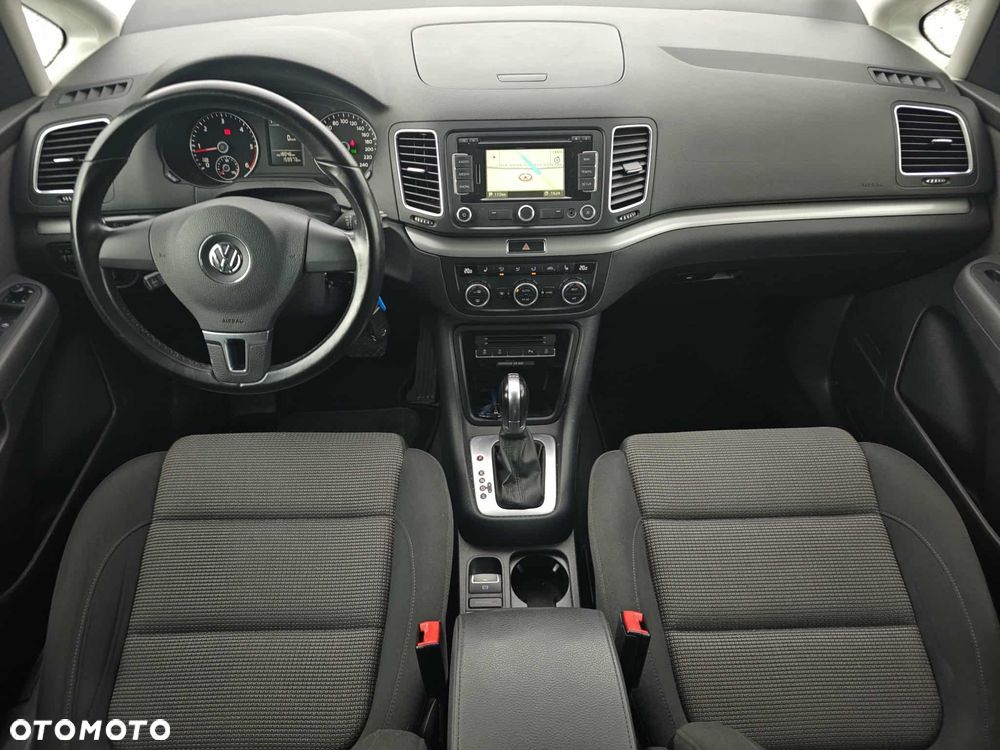 Volkswagen Sharan - 20