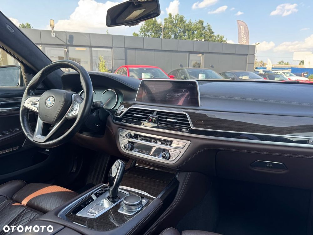 BMW Seria 7 - 14