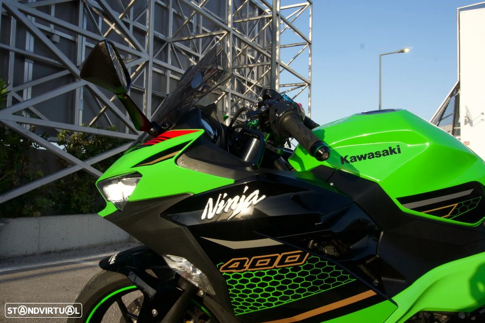 Kawasaki Ninja KRT - 19