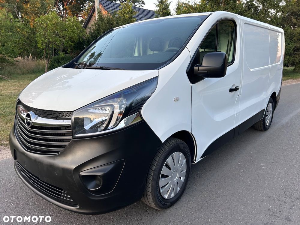 Opel Vivaro - 11