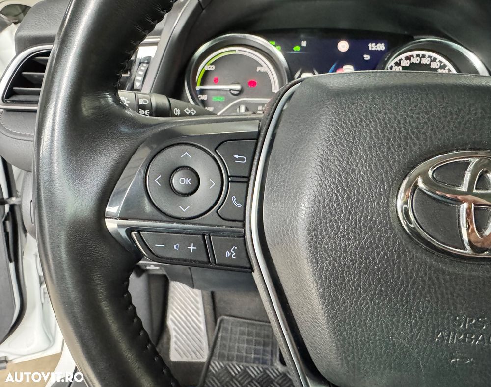Toyota Camry 2.5 Hybrid Dynamic - 9