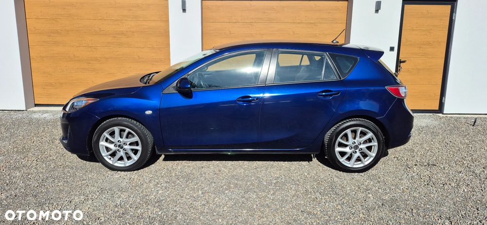 Mazda 3 - 8