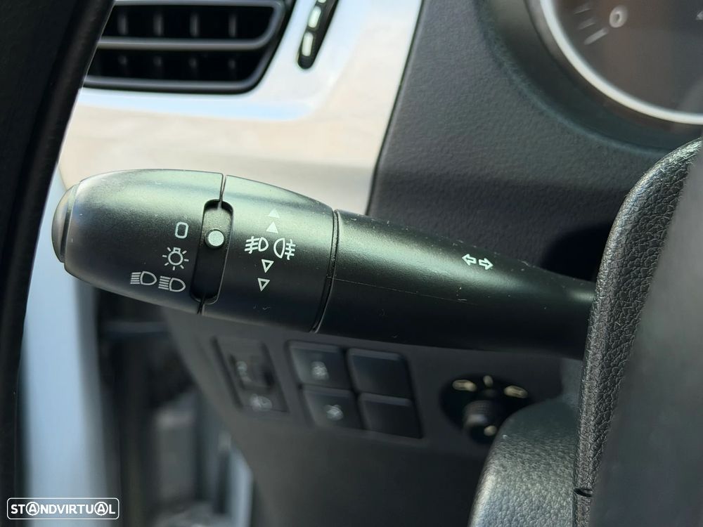 Citroën C-Elysée 1.6 HDi Exclusive - 22