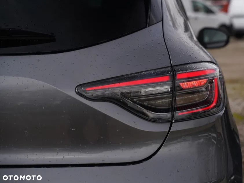 Renault Clio 1.0 TCe Techno - 26