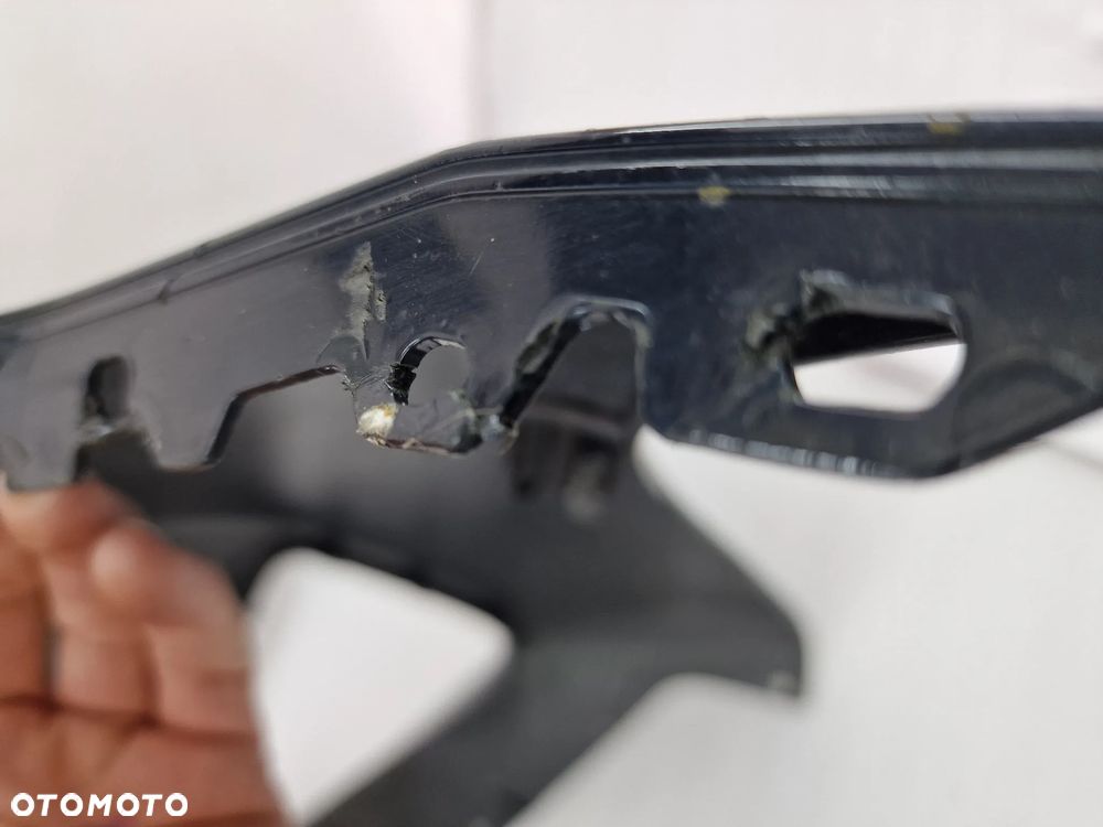 BMW 6 GT M-PAKIET ZDERZAK PRZEDNI PRZÓD , NA 6xPDC , 6X PDC , NR 51118069703 / 8069703 , NR AUKCJI NZ1394 - 22