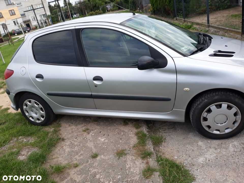 Peugeot 206 - 2
