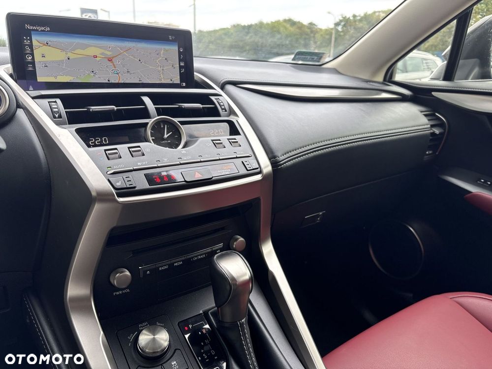 Lexus NX 300h F Impression AWD - 20