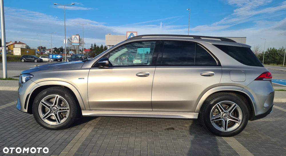 Mercedes-Benz GLE 350 e 4-Matic - 3