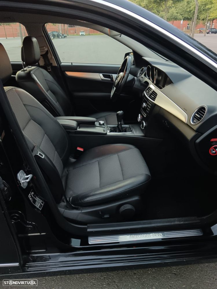Mercedes-Benz C 220 CDi Avantgarde - 16
