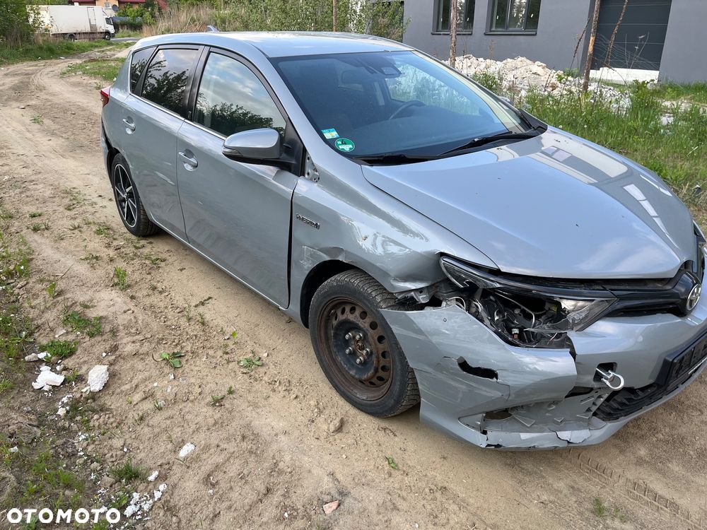 Toyota Auris 1.8 HSD Luna - 7