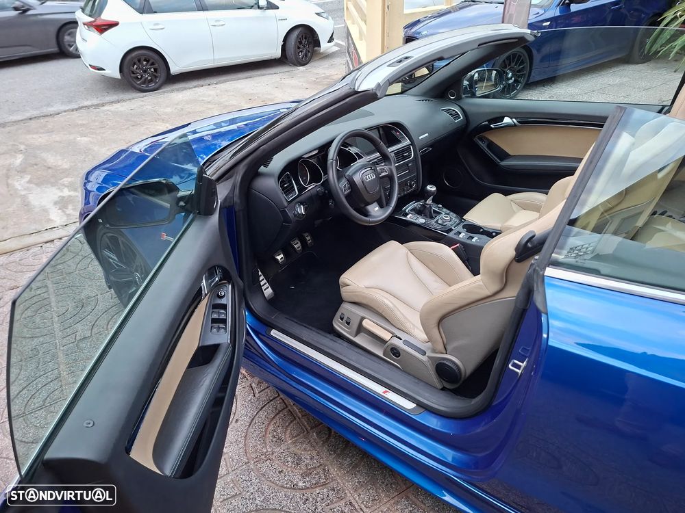 Audi A5 Cabrio 2.0 TDi S-line - 23