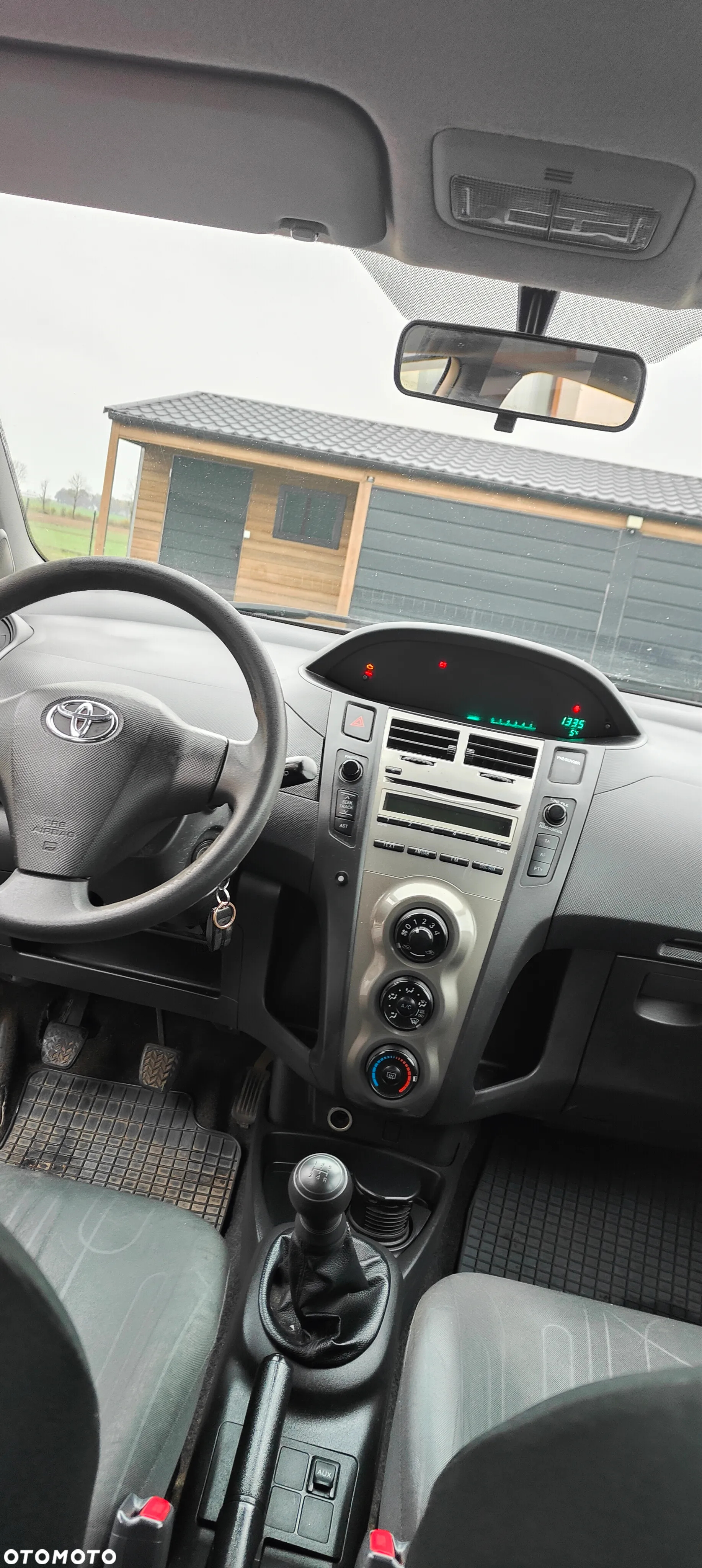 Toyota Yaris 1.0 Active - 4