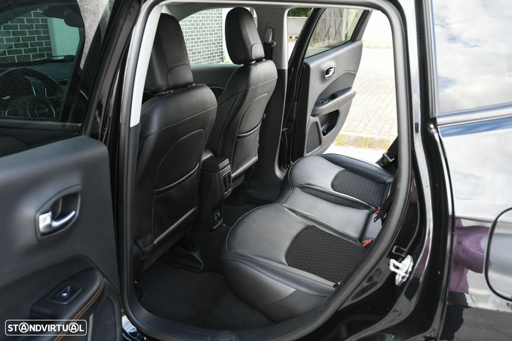 Jeep Compass 1.3 TG Limited - 13